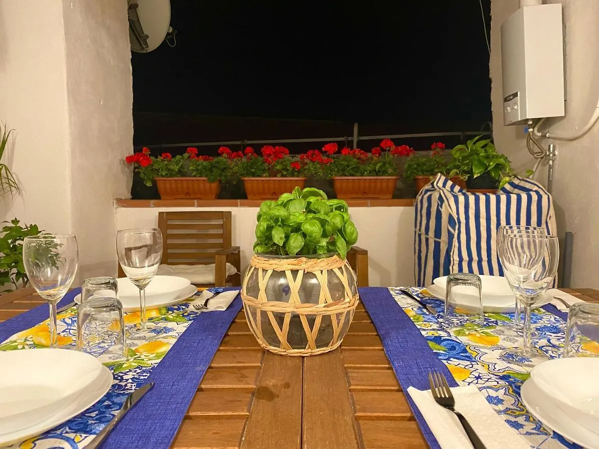 Casa Con Terrazzo In Centro Apartment Naples Italy